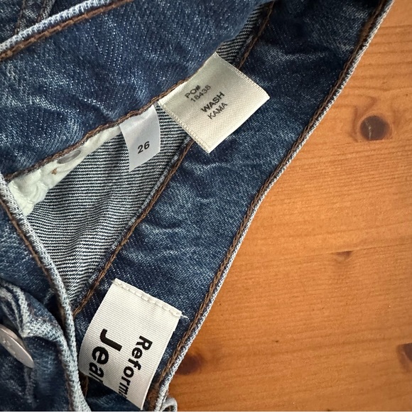 Reformation denim shorts - Picture 3 of 5